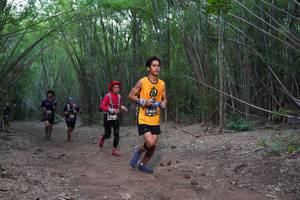 BIB: 400
                            <button type="button" onclick="openModal(4103209)" class="btn btn-primary btn-sm float-right btn-popup" data-toggle="modal" data-target=".modal-high-quality">
                        <i class="fas fa-shopping-cart"></i> Add to Cart
                    </button>
                                            <button type="button" onclick="isThisMe(4103209, true)" class="btn btn-success btn-sm float-right btn-popup btn-isme hidden" data-toggle="tooltip" data-placement="bottom" title="นี่คือรูปของคุณใช่ไหม คลิกที่นี่เพื่อเอาเข้าอัลบั้ม">
                        <i class="fas fa-plus"></i> Add to album
                    </button>
                    <button type="button" onclick="isThisMe(4103209, false)" class="btn btn-warning btn-sm float-right btn-popup btn-isnotme hidden">
                        <i class="fas fa-ban"></i> Remove from album
                    </button>